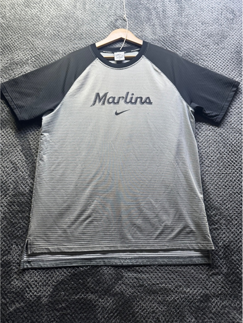 Miami Marlins Men’s XL Team Issue Nike Dri-fit Tshirt 637